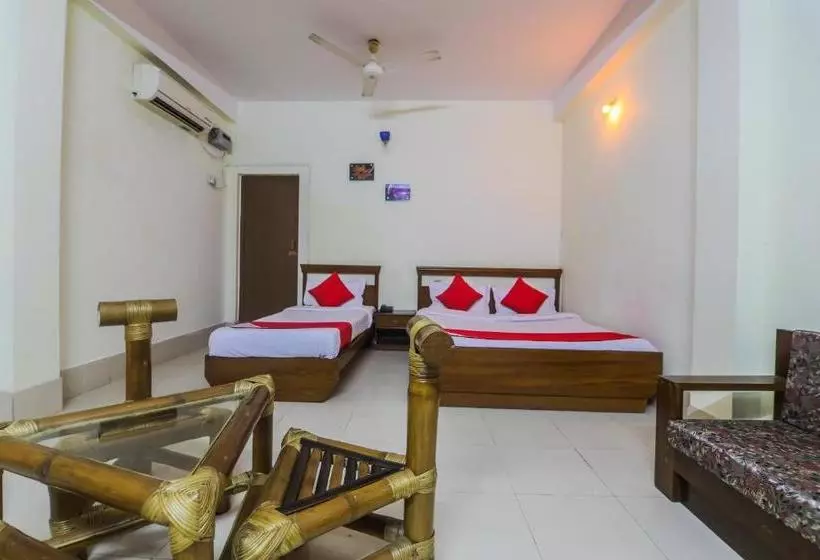 Hotelli Oyo 27059  Grand City