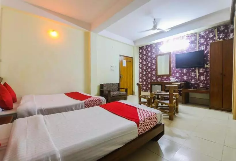 Hotelli Oyo 27059  Grand City