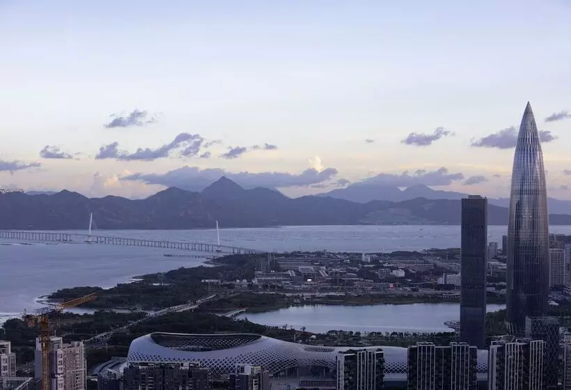 Hotelli Renaissance Shenzhen Bay