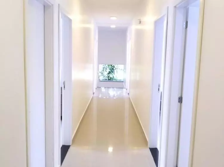 Majatalo Pousada Pontal Do Sul