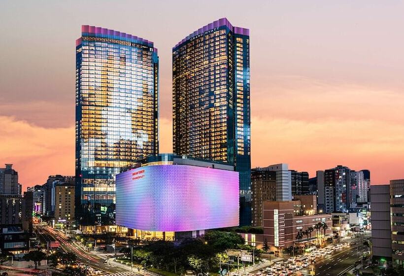 منتجع Grand Hyatt Jeju