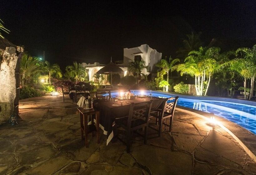 Room In B&b Kibali Wonerful Bed & Breakfast Resort