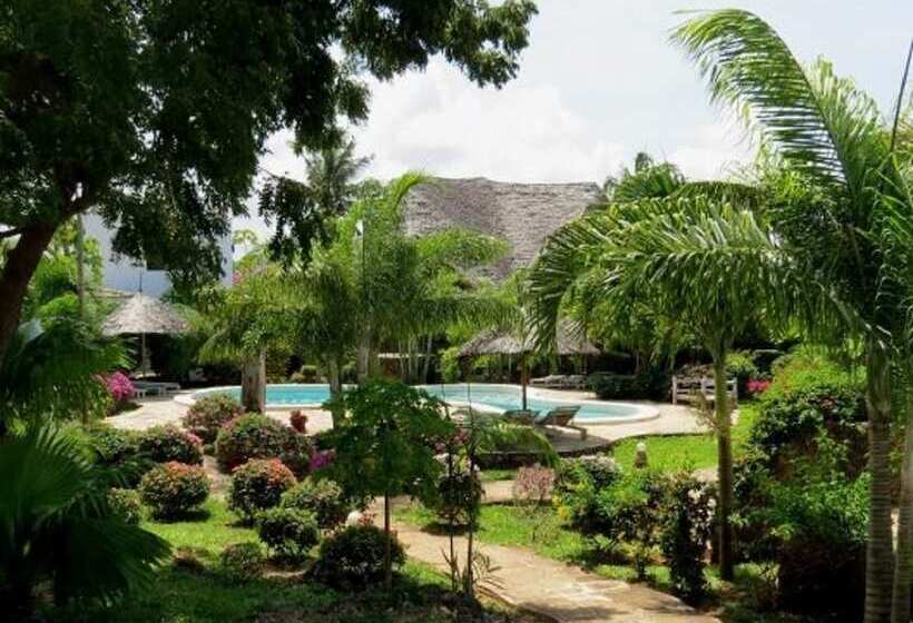 Room In B&b Kibali Wonerful Bed & Breakfast Resort