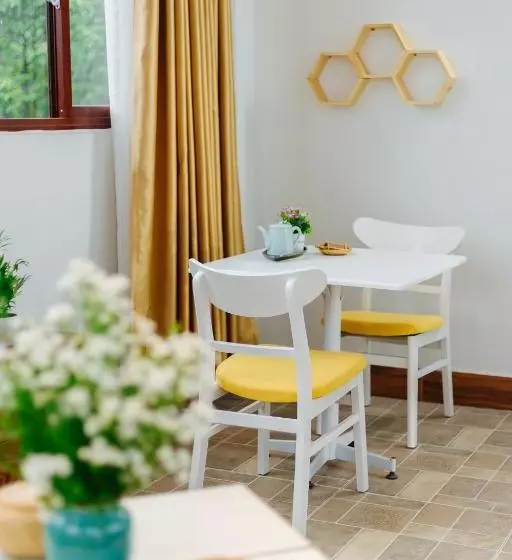 Sunstay Paradise