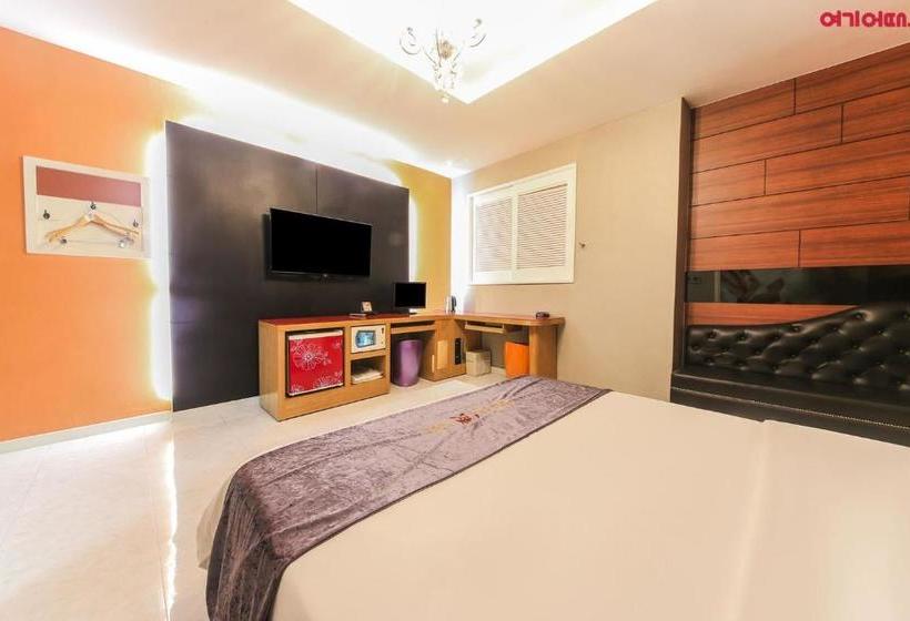 Motel Gwangju Sangmu Valencia