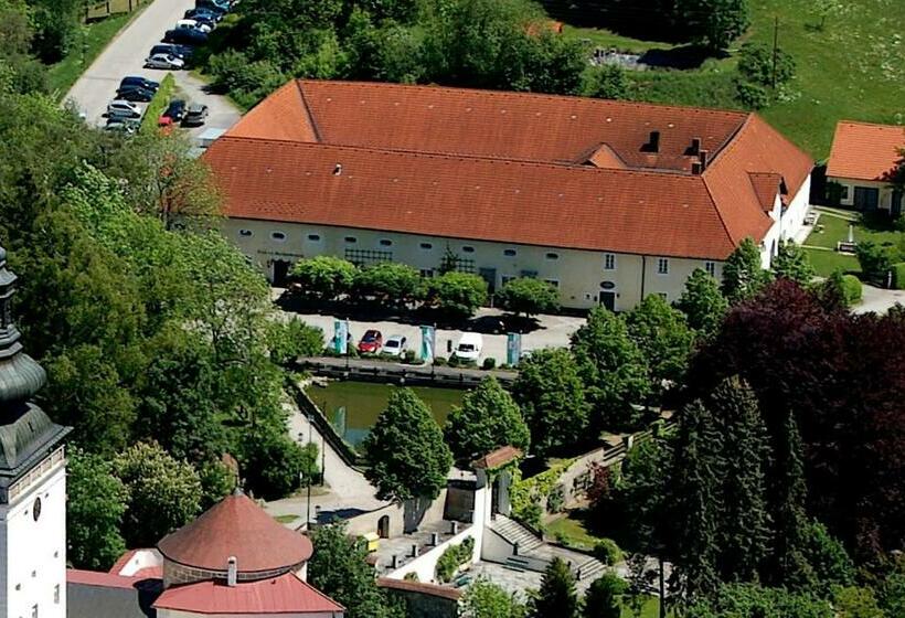 旅馆 Schlossbrauerei Weinberg   Erste Oö. Gasthausbrauerei