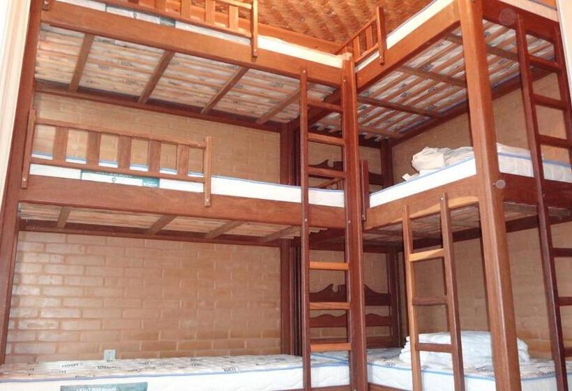 Hostel Mirante Do Vale