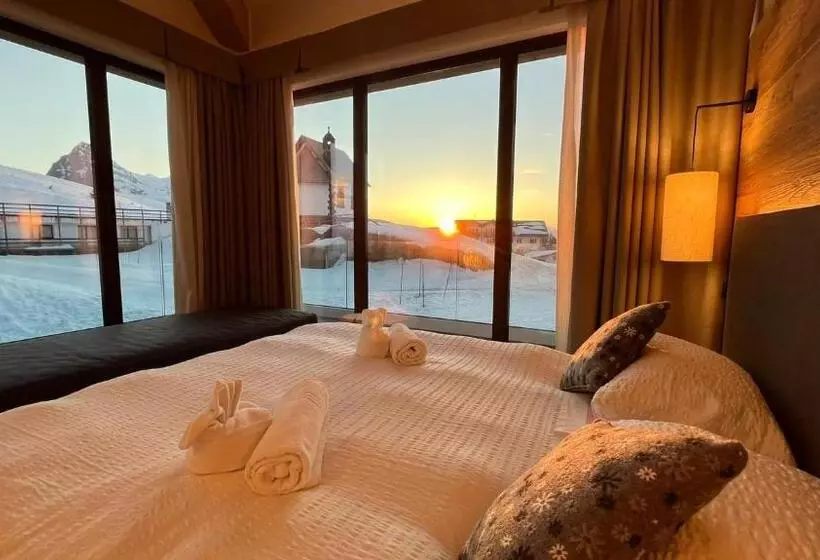 ホテル Albergo Vezzana