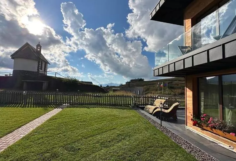 ホテル Albergo Vezzana