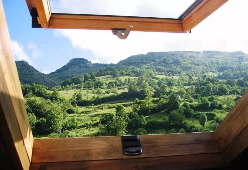 ホテル Rural El Fundil