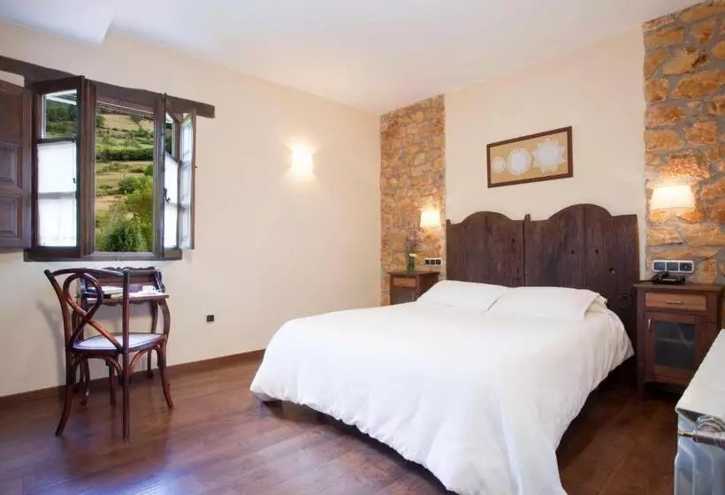 ホテル Rural El Fundil