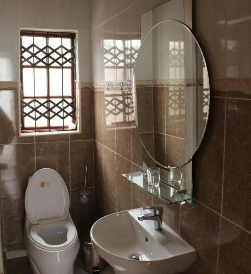 Majatalo Guesthouse@mbalistar