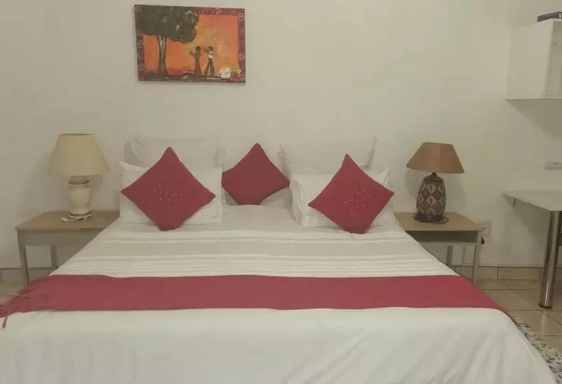 Majatalo Mihandzu Guest House