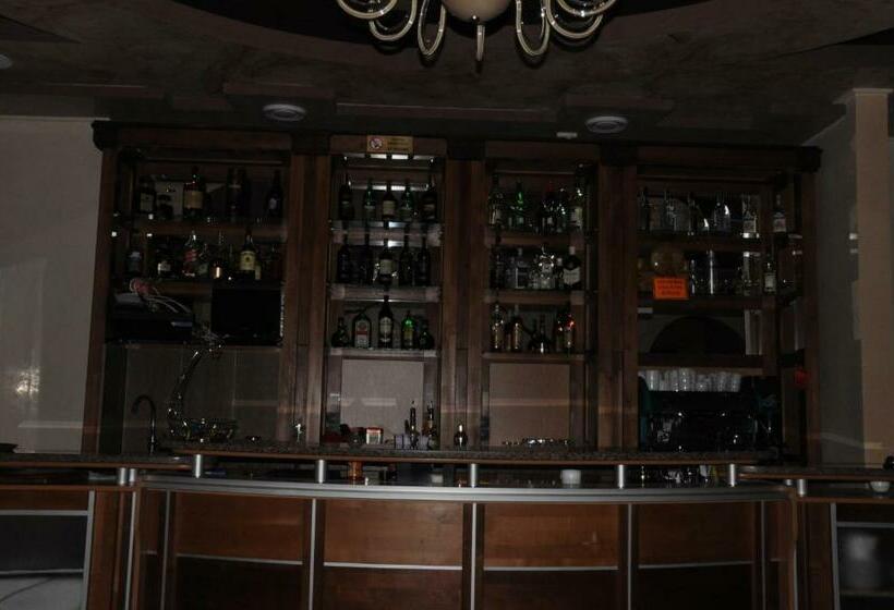 Strelec Hotel Complex