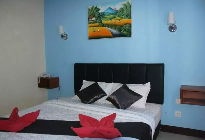 Hotelli Asher Bali Transit