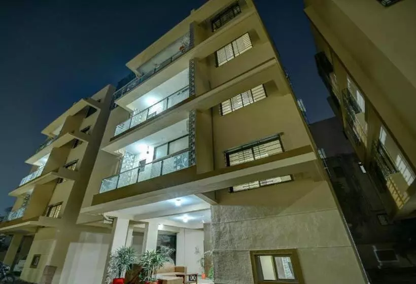 هتل Treebo Yash Inn Kharadi
