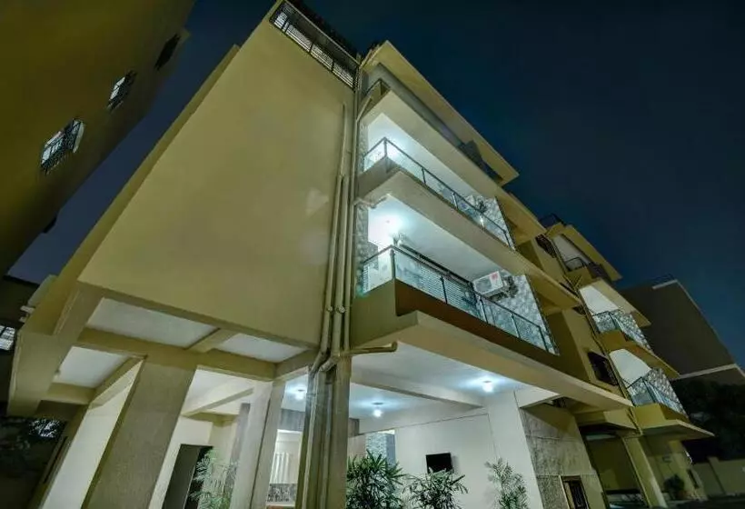هتل Treebo Yash Inn Kharadi