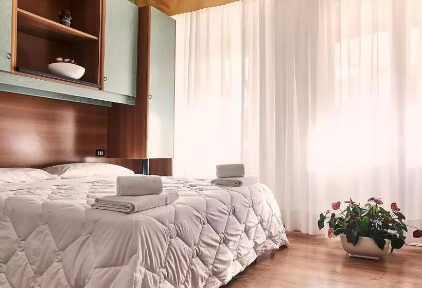 هتل Villa Roma