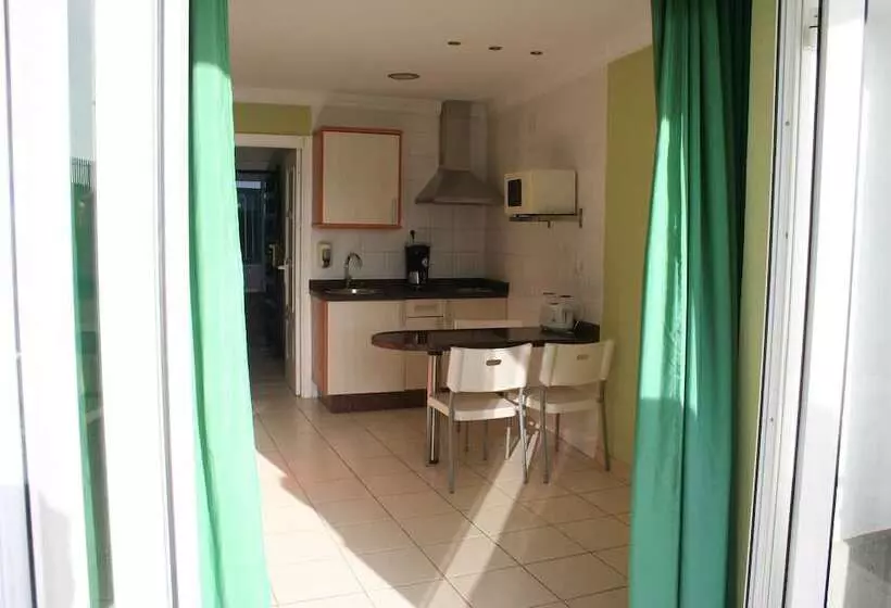 Apartamentos Arco Iris