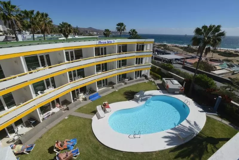 Apartamentos Arco Iris