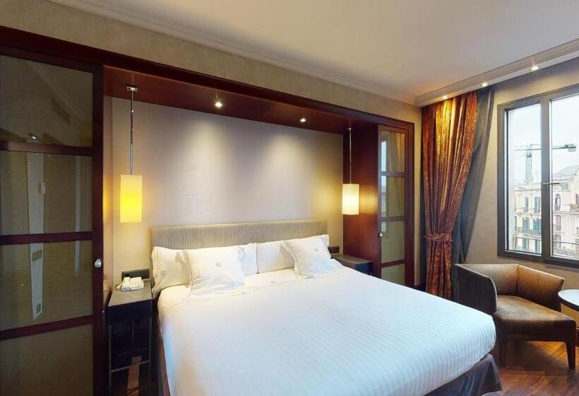 هتل Barcelona Center