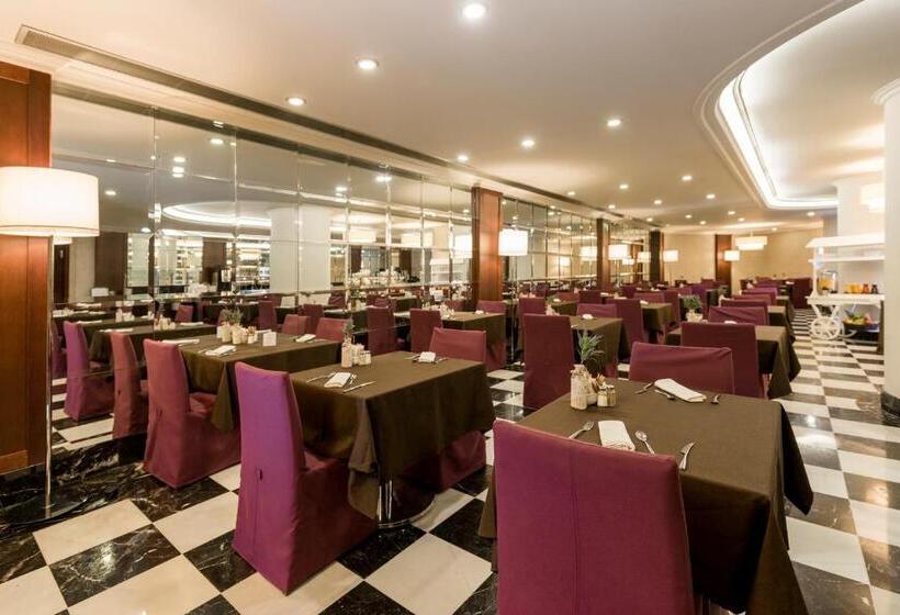 هتل Barcelona Center