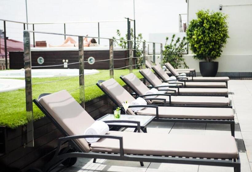 هتل Barcelona Center