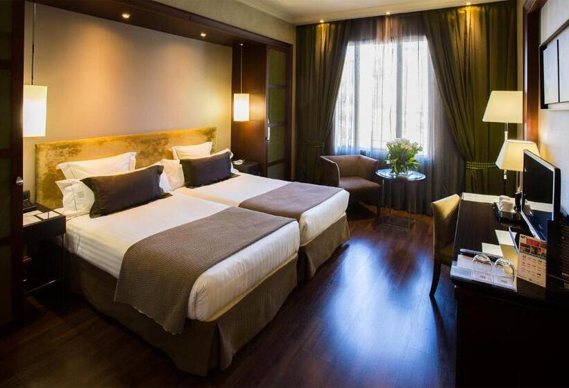 هتل Barcelona Center