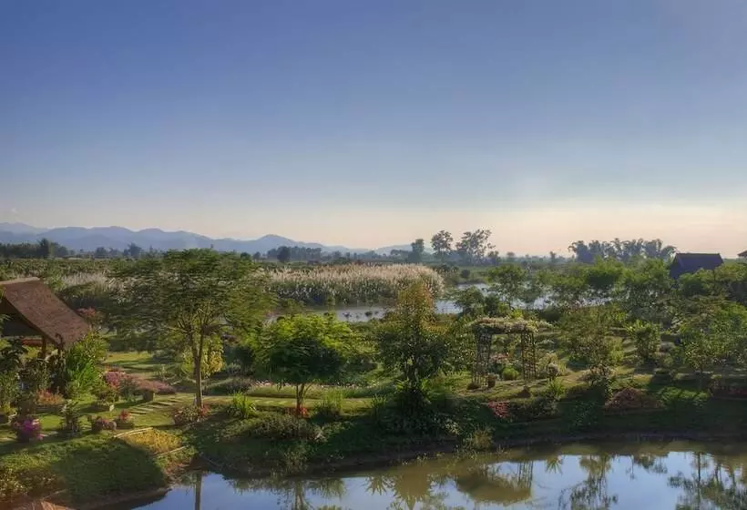 호텔 Maekok River Village Resort