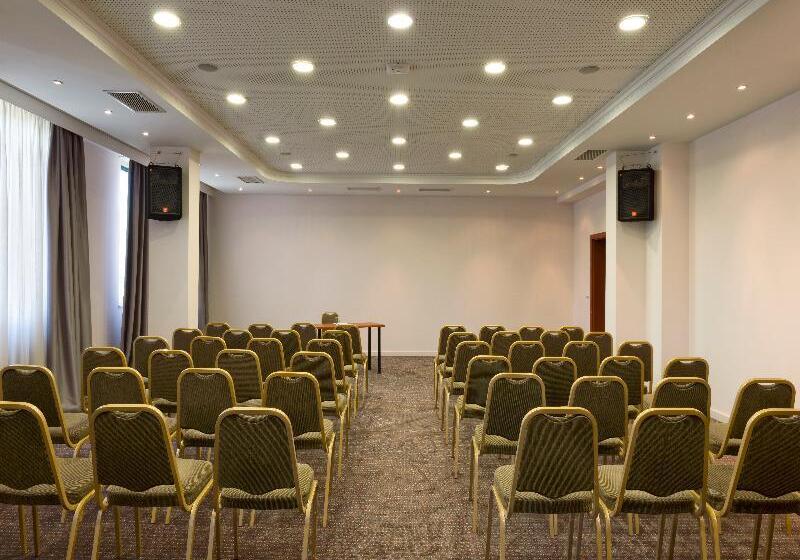 בית מלון כפרי Maison Sofia   Mgallery