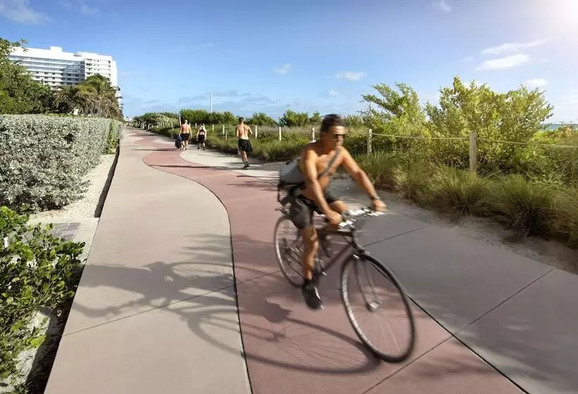 Mb Hotel, Trademark Collection By Wyndham