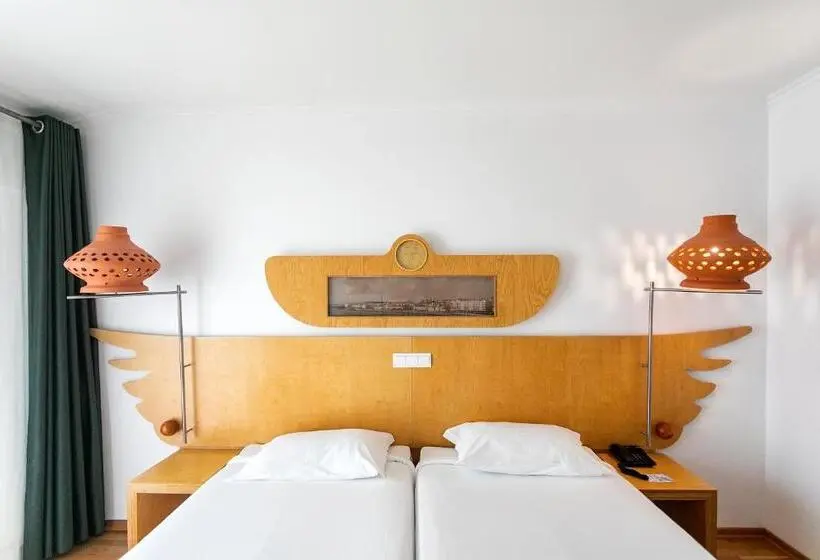 ホテル Ponta Delgada