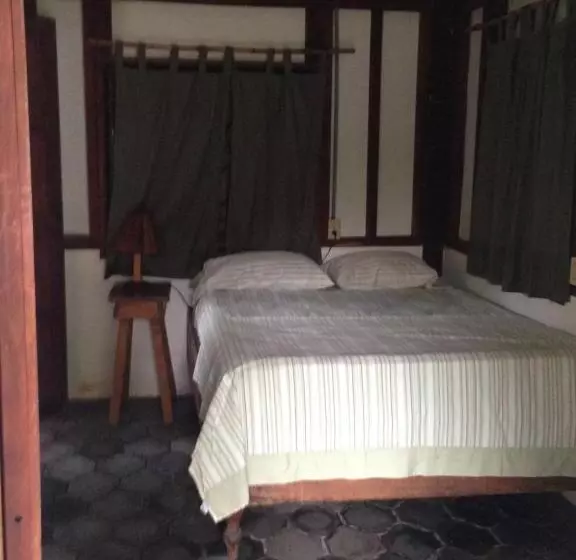 هتل Cabinas Sol Y Mar