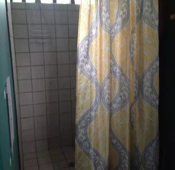 هتل Cabinas Sol Y Mar