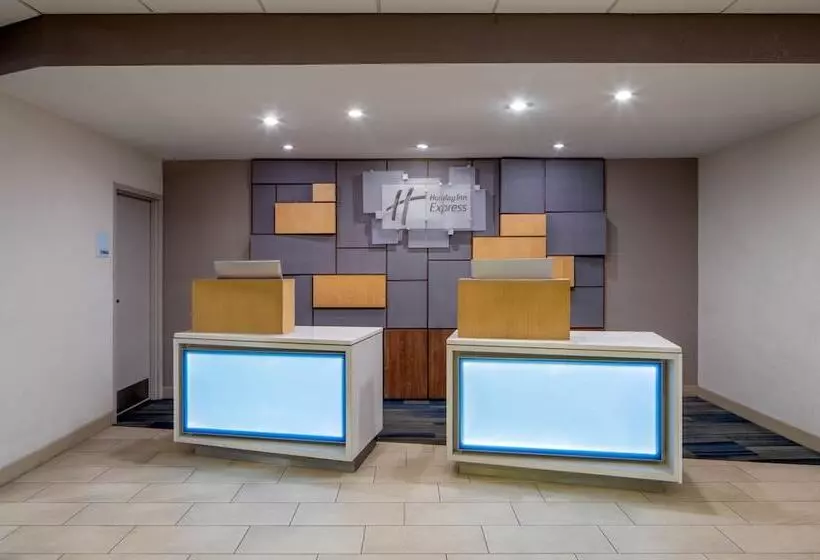 هتل Holiday Inn Express New Orleans Downtown, An Ihg