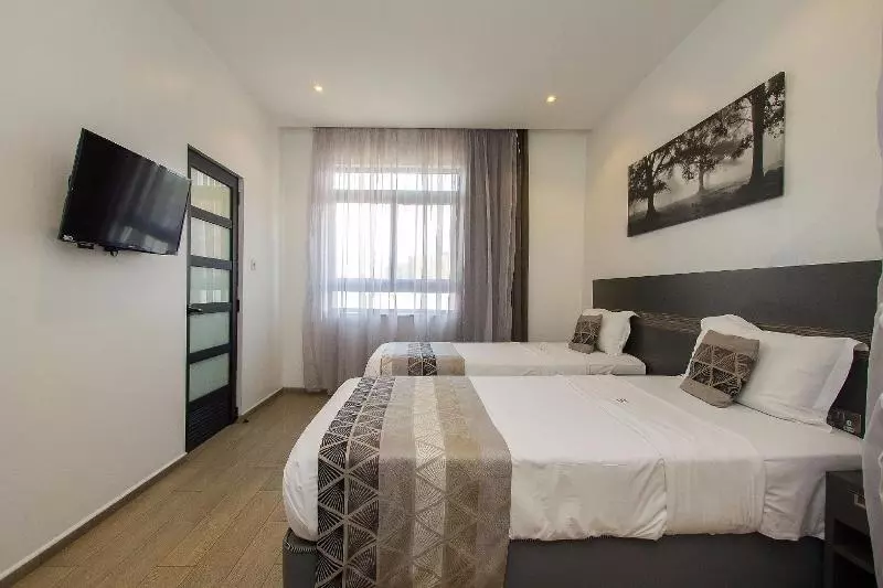 هتل Sarova Imperial