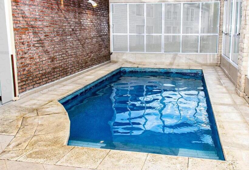 هتل Cerro Calafate