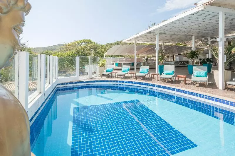 ホテル Pousada Brava Club