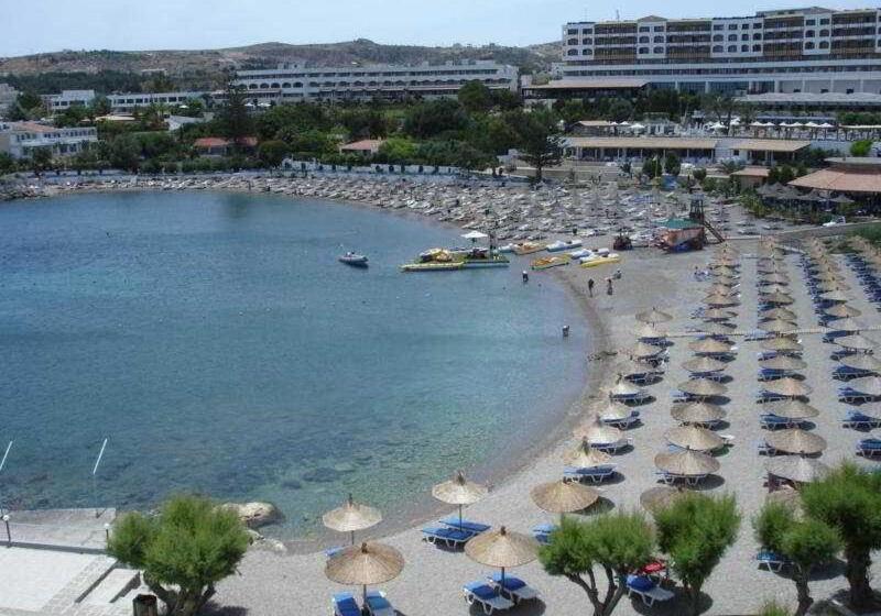 Eden Roc Resort   All Inclusive