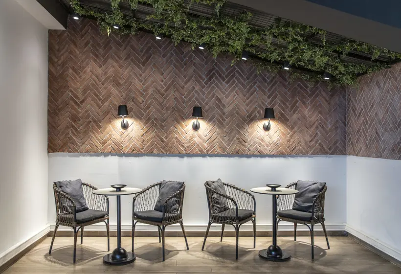 Eden Roc Resort - All Inclusive