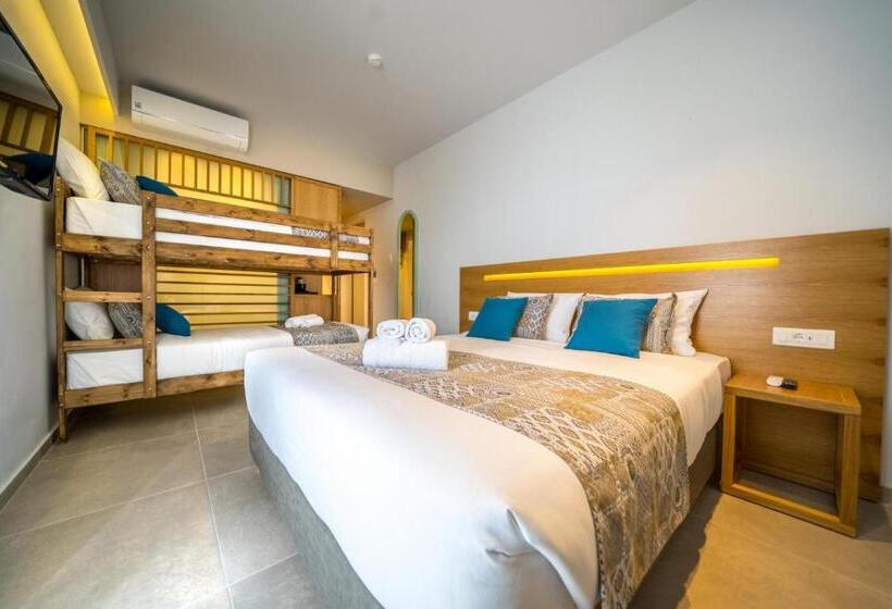 فندق Adele Beach