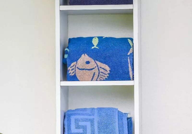 هتل Berlor Airport Inn