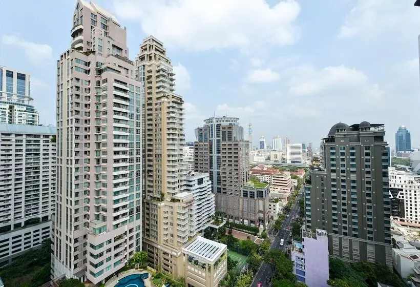 هتل Centre Point Chidlom