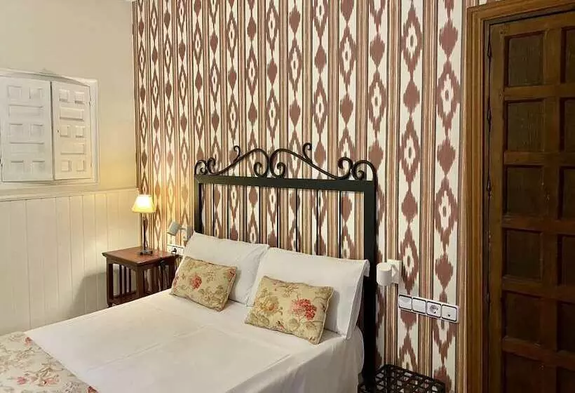 هتل El Rincon De Las Descalzas