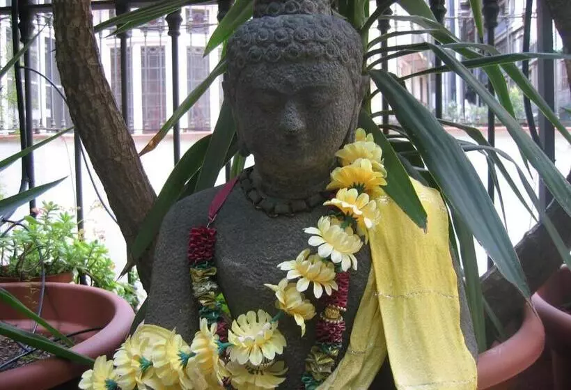 Отель Fashion House