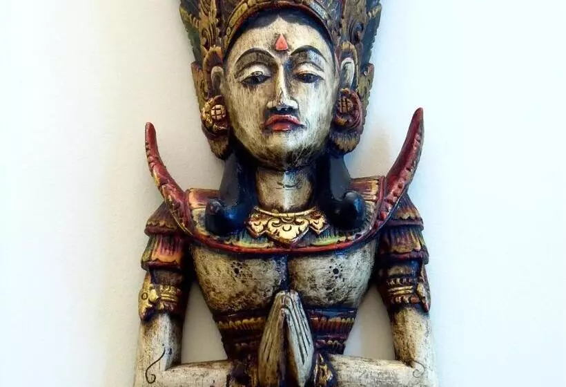 Отель Fashion House