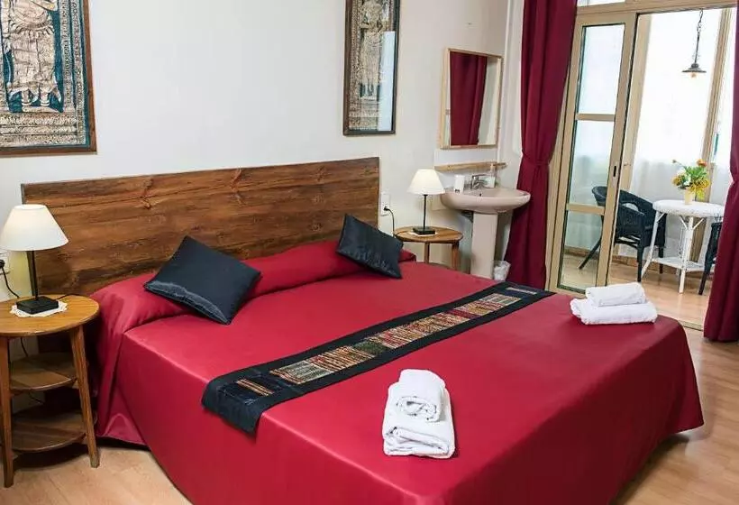 Отель Fashion House