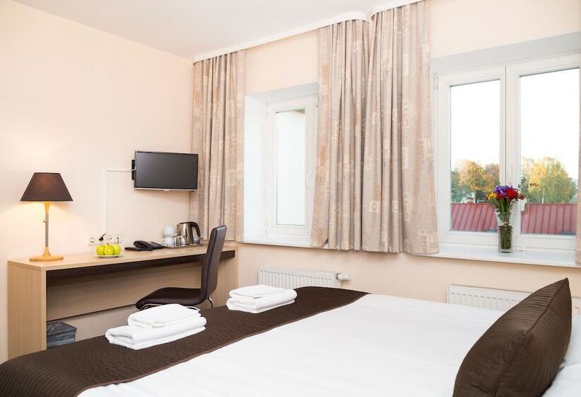 هتل Ivolita Vilnius