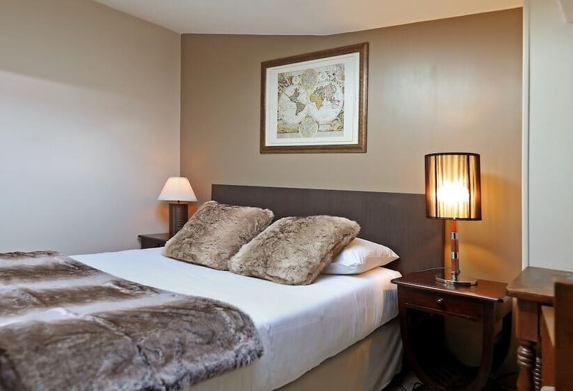 هتل Les Pasteliers