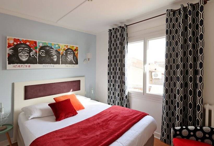 هتل Les Pasteliers